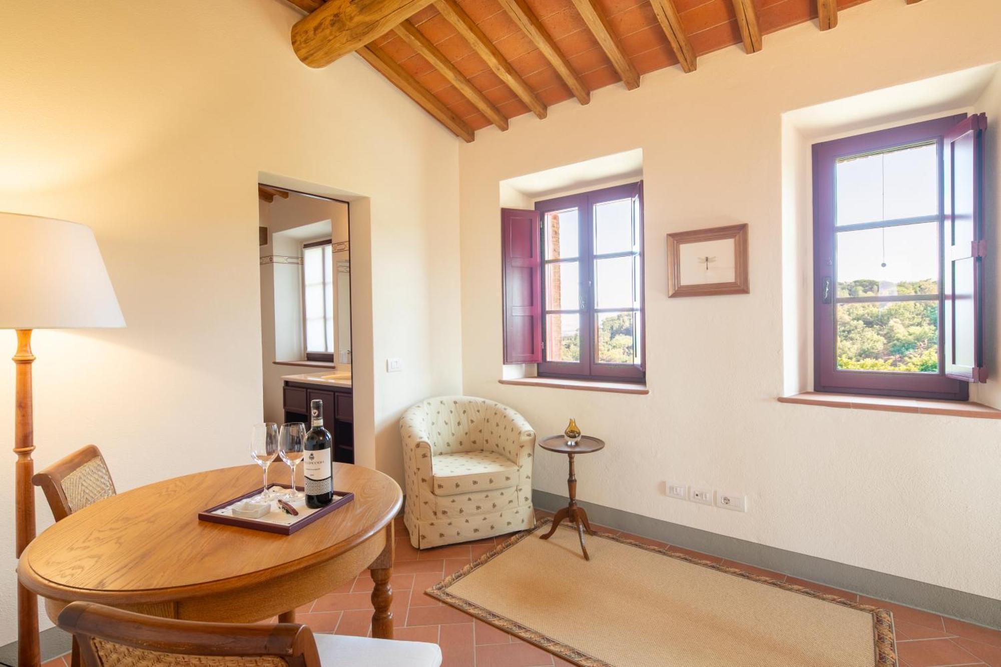 Hotel The Club House Castelnuovo Berardenga Esterno foto